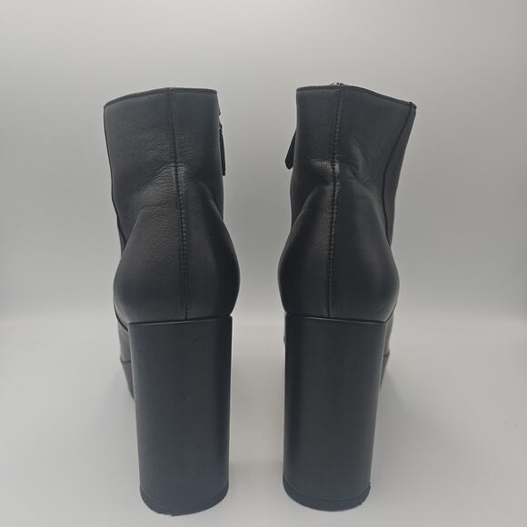 L.K. BENNETT BLACK LEATHER ANKLE PLATFORM BOOTIES Size 37 - Picture 6 of 9